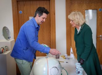 Her Masjesty The Queen Meeting Adam Frew